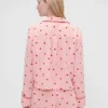 Camisas de pijama holgadas de franela con corazones de GAP × Summer Fridays