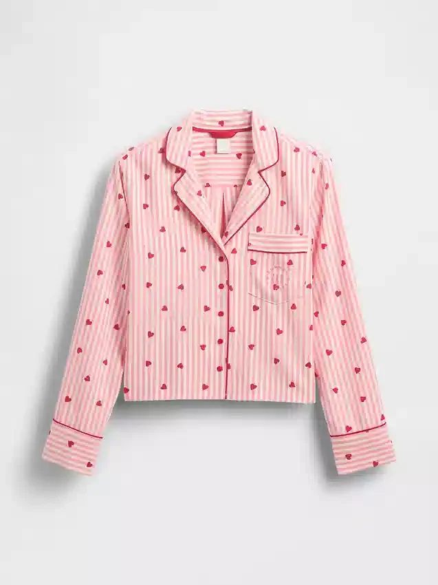 Camisas de pijama holgadas de franela con corazones de GAP × Summer Fridays
