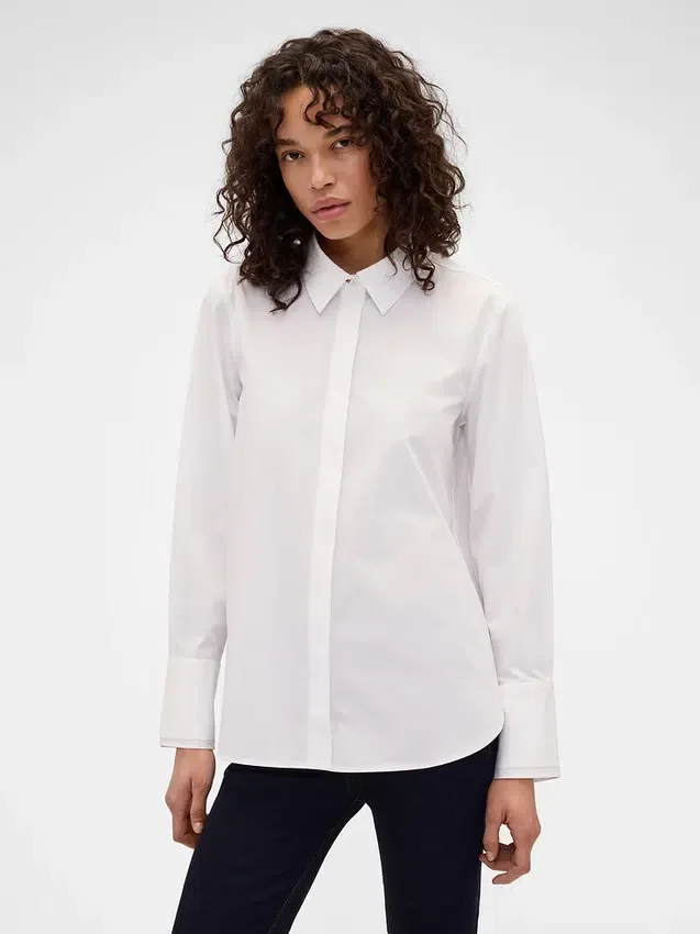 Camisas holgadas de popelín de GAP × Victoria Beckham