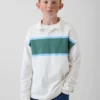 Camisas infantiles de tejido grueso y corte holgado