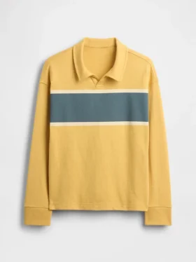 Camisas infantiles de tejido grueso y corte holgado