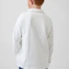Camisas infantiles de tejido grueso y corte holgado