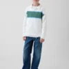 Camisas infantiles de tejido grueso y corte holgado