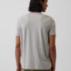 Camiseña con bolsillo de algodón orgánico para adultos