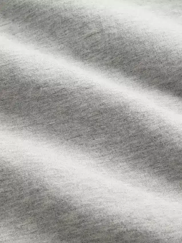 Camiseña con bolsillo de algodón orgánico para adultos
