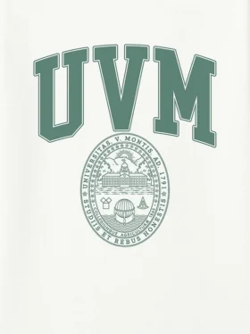 Camiseña con diseño del escudo de la Universidad de Vermont