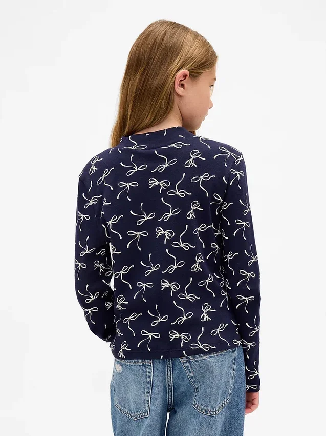 Camiseña de cuello alto acanalado para niños
