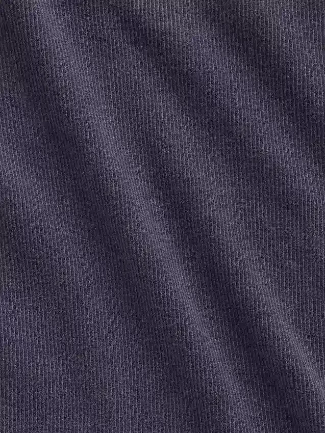 Camiseña infantil de canalé con bordados