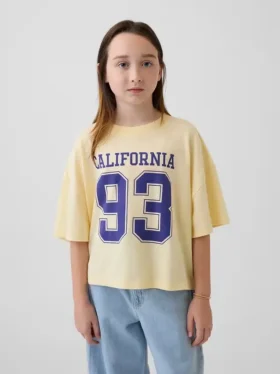 Camiseña oversize de corte cuadrado con logotipos de estados para niños