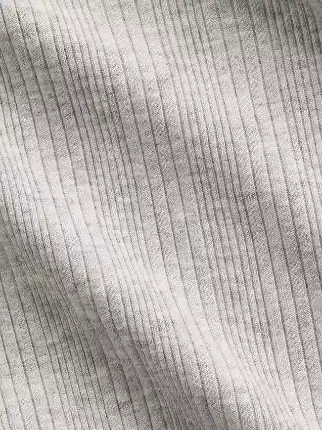 Camiseta ajustada de niño con canalé multicolor