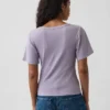 Camiseta con cuello redondo acanalado