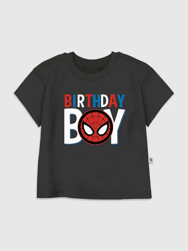 Camiseta con diseño de Spider-Man para niños pequeños «Birthday Boy»