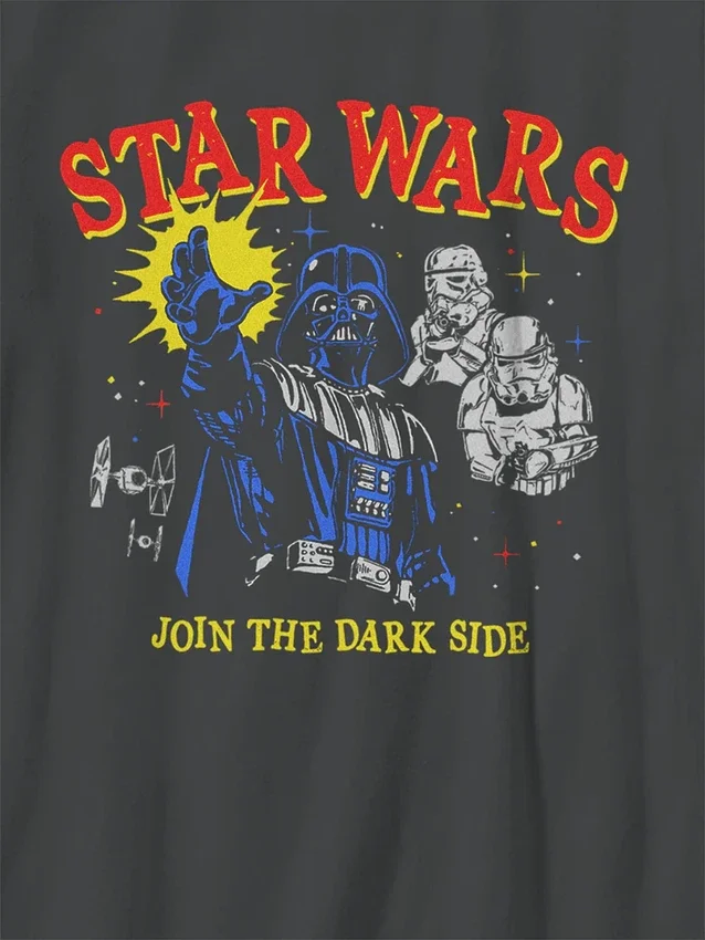 Camiseta con diseño de «Star Wars: El lado oscuro» para niños