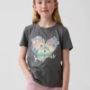 Camiseta con diseño gráfico para niños