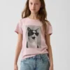 Camiseta con diseño gráfico para niños
