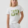 Camiseta con diseño gráfico para niños
