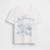 Camiseta con diseño gráfico para niños