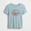 Camiseta con diseño gráfico para niños