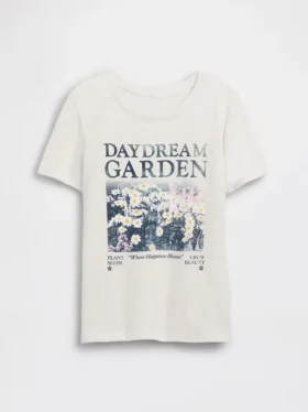 Camiseta con diseño gráfico para niños