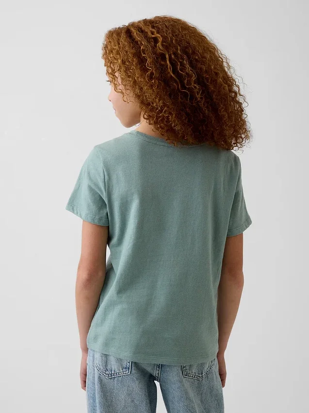 Camiseta con diseño gráfico para niños