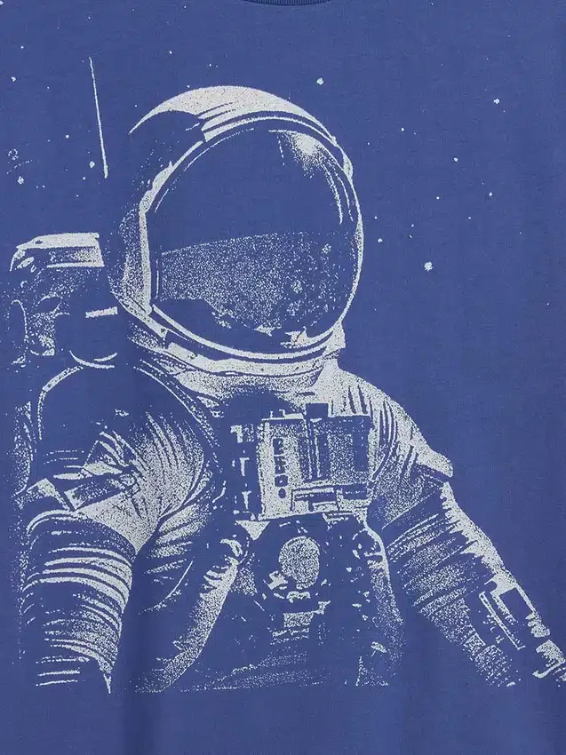 Camiseta con diseño para niños