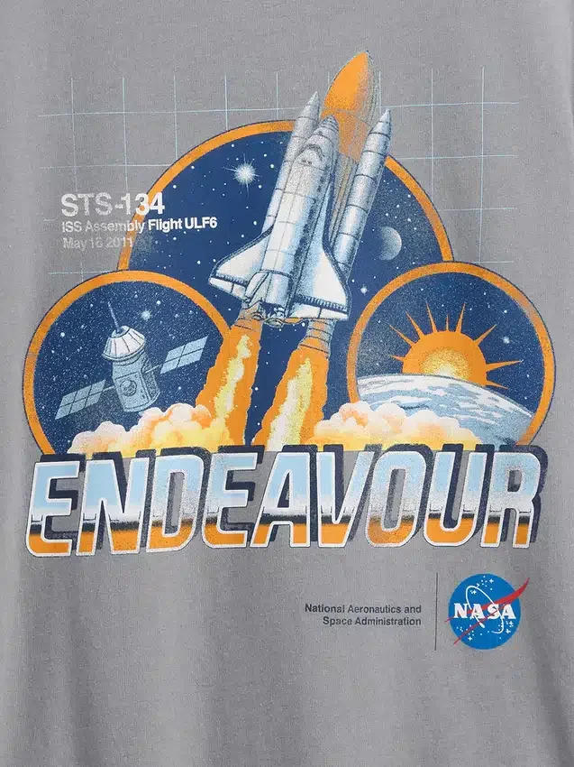 Camiseta con diseño para niños