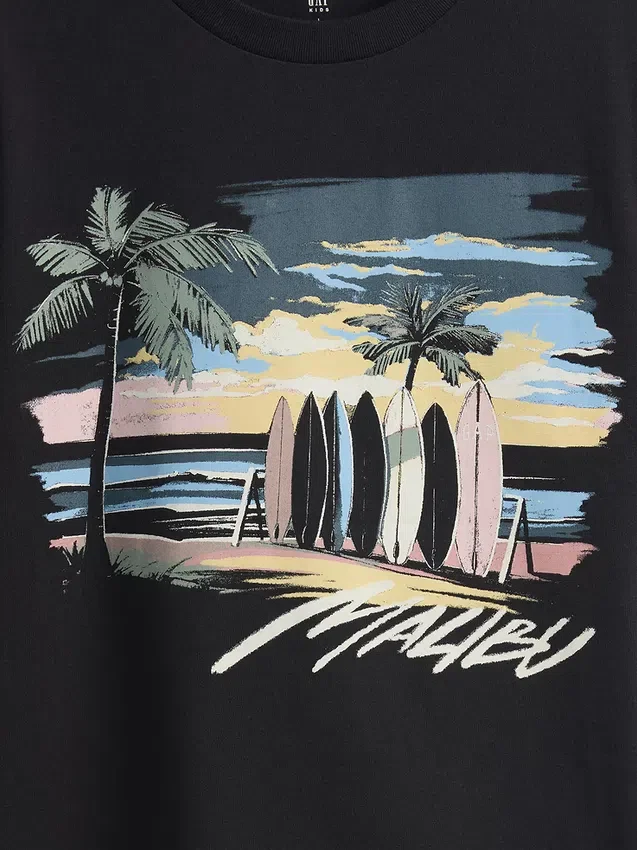 Camiseta con diseño para niños