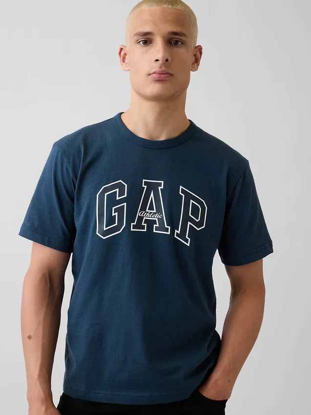 Camiseta con el Arch Logo de Gap