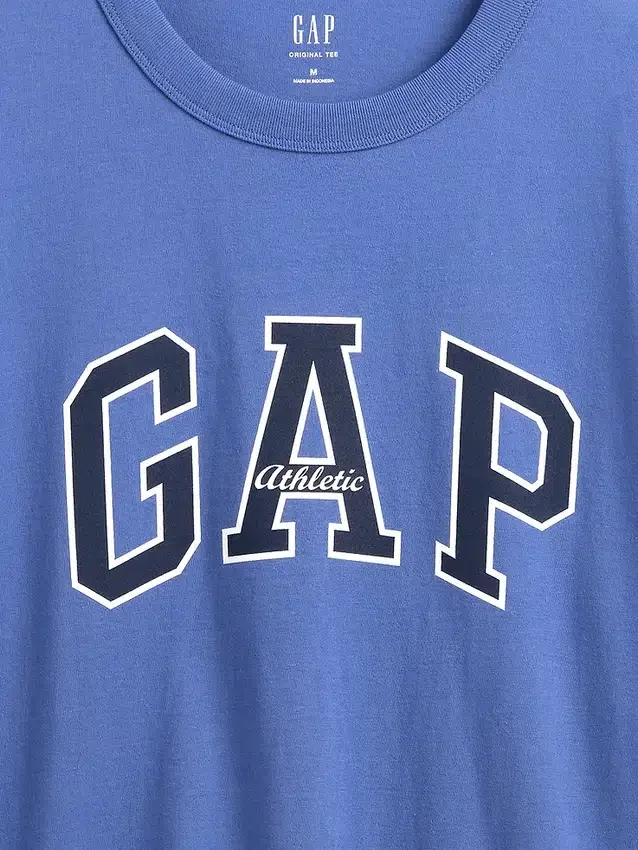 Camiseta con el Arch Logo de Gap