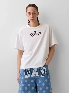 Camiseta con logo de estilo relajado de GAP × Awake Ny