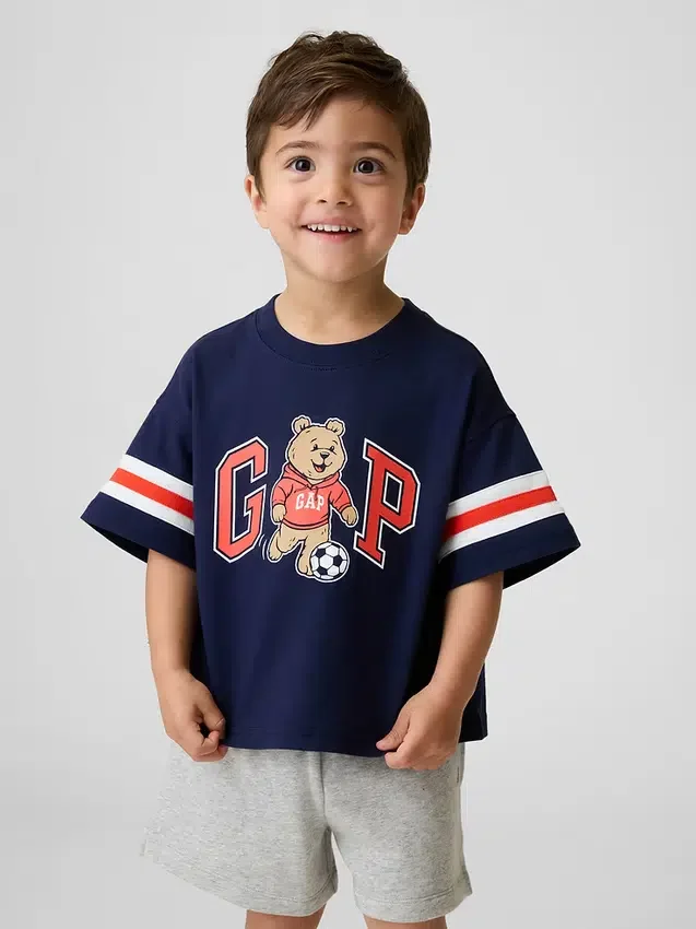 Camiseta con logo gráfico «Brannan Bear Varsity» de talla grande para Bebé y Niño