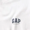 Camiseta con logotipo de algodón orgánico GAP × Victoria Beckham
