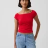 Camiseta corta de jersey de punto tupido con hombros al aire