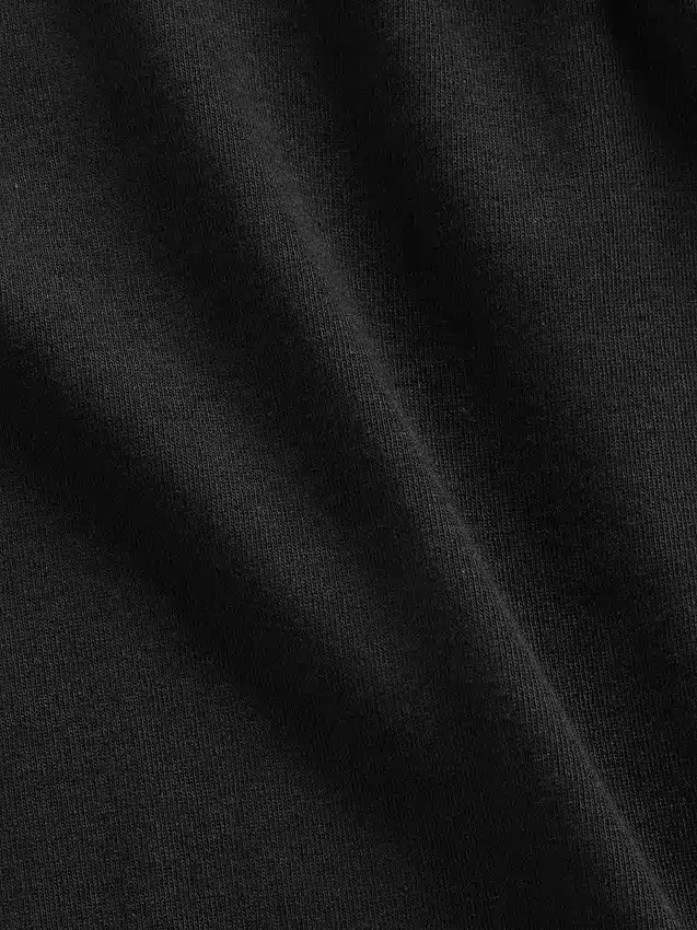 Camiseta corta moderna