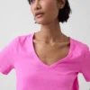 Camiseta de algodón orgánico Vintagesoft con cuello en V