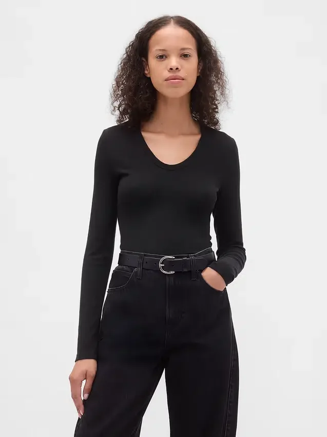 Camiseta de canalé moderna