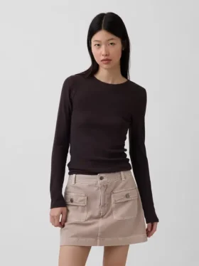 Camiseta de canalé moderna