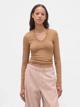 Camiseta de canalé moderna