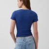 Camiseta de canalé moderna