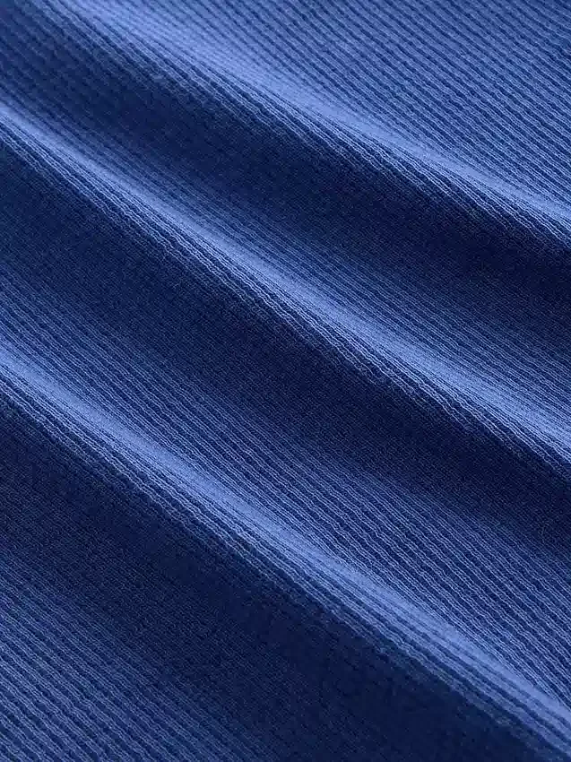 Camiseta de canalé moderna