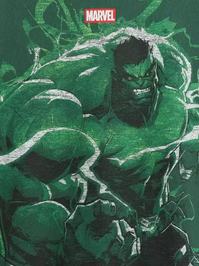 Camiseta de niños con diseño gráfico de Marvel de corte oversize
