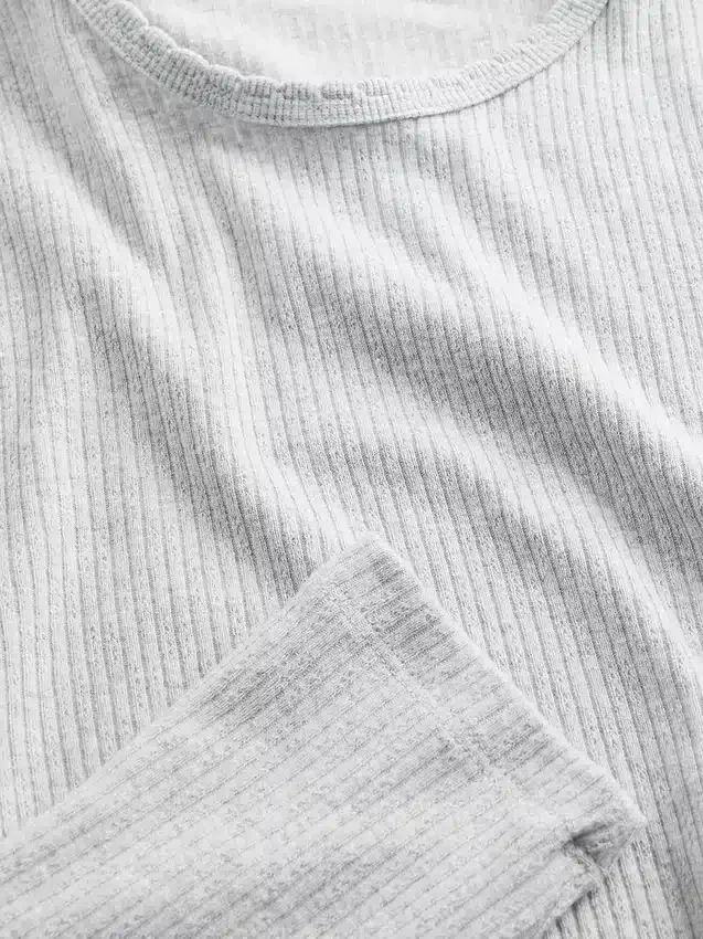 Camiseta de punto acanalado con punto calado