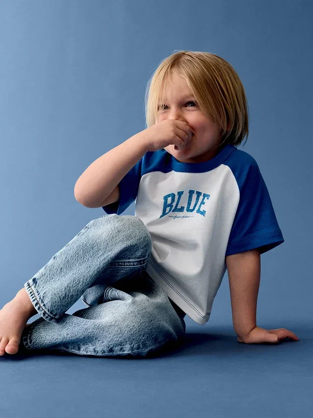Camiseta de raglán «Get Blue» para bebés y niños