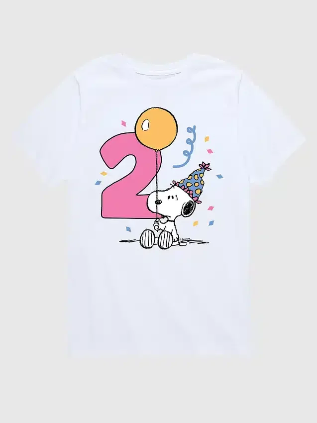 Camiseta gráfica de manga corta de Peanuts para niños pequeños, para su segundo cumpleaños