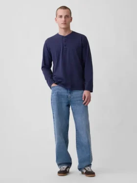 Camiseta Henley holgada