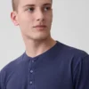 Camiseta Henley holgada
