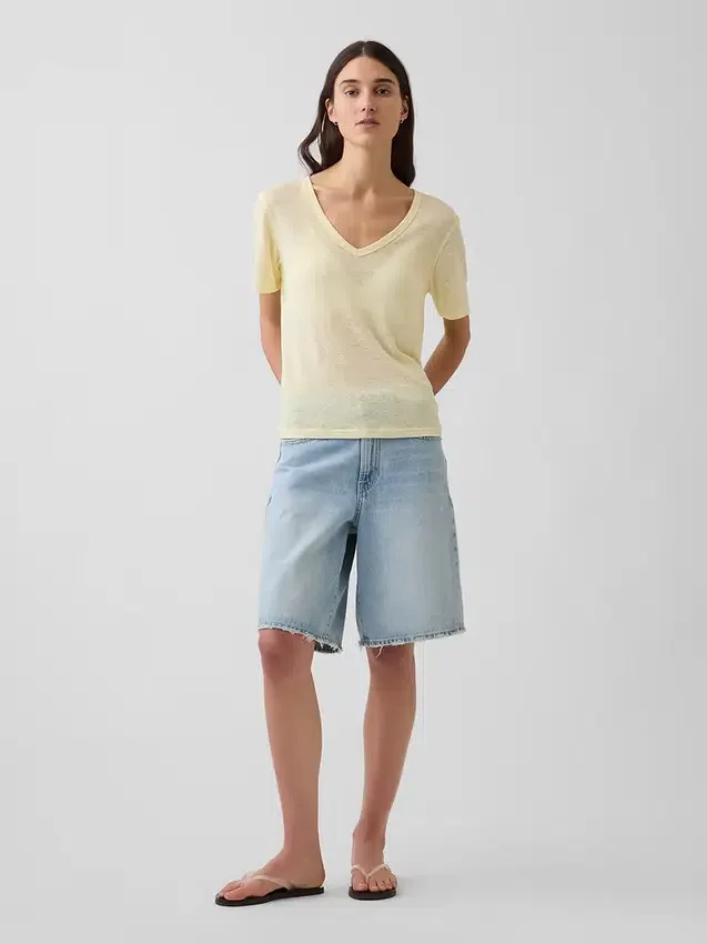 Camiseta holgada con cuello en V de mezcla de lino