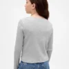 Camiseta infantil con cuello de lazo