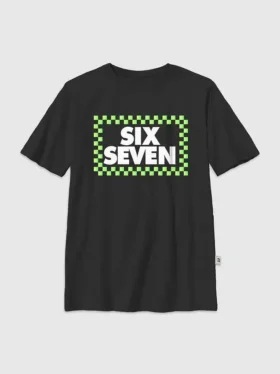 Camiseta infantil con diseño a cuadros de Six Seven