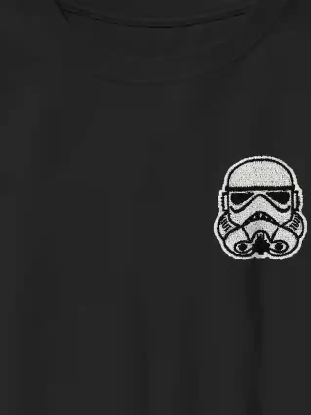 Camiseta infantil con diseño bordado de un soldado imperial de Star Wars